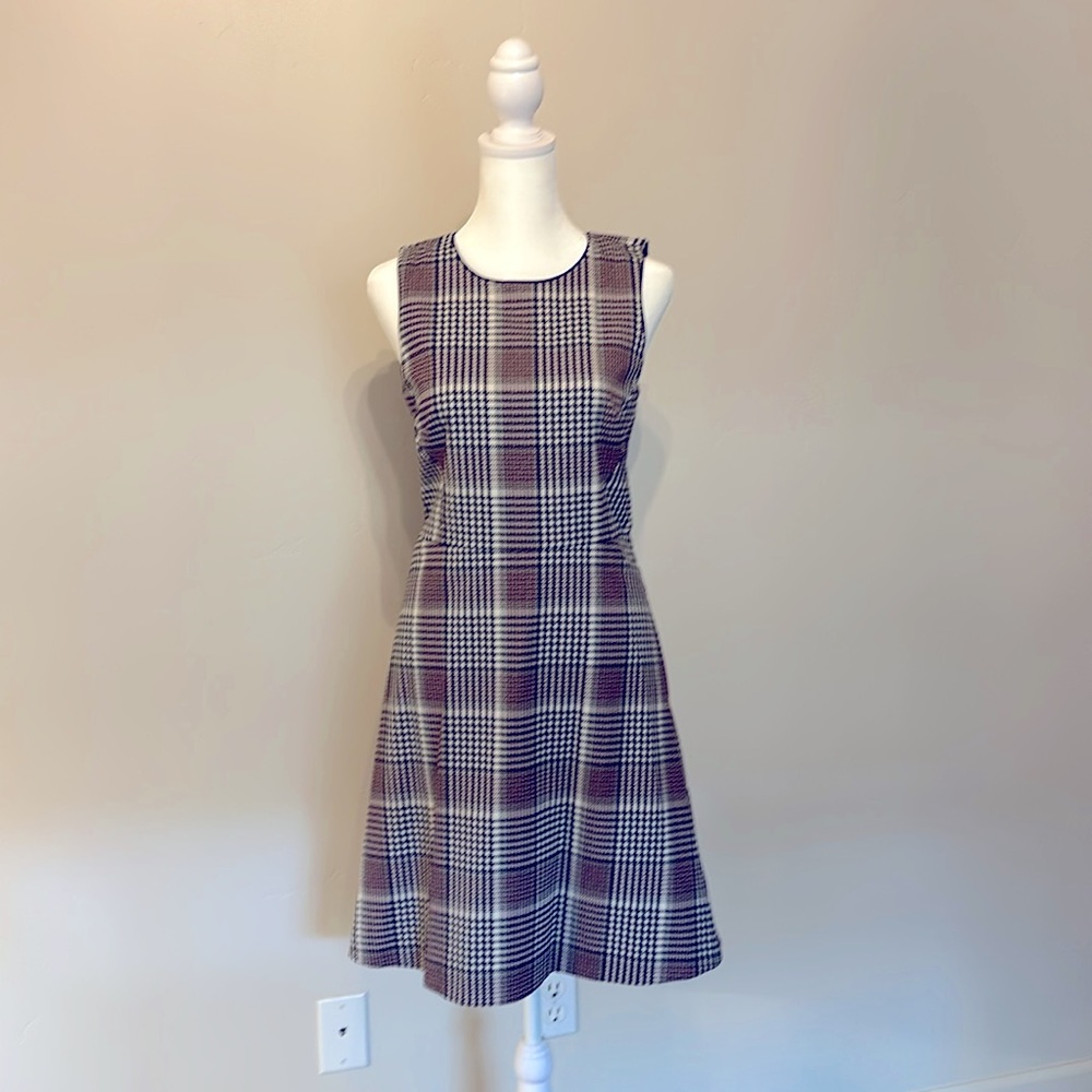 Ann Taylor Sleeveless Houndstooth Fit and Flare Dress 0 Red Black and White